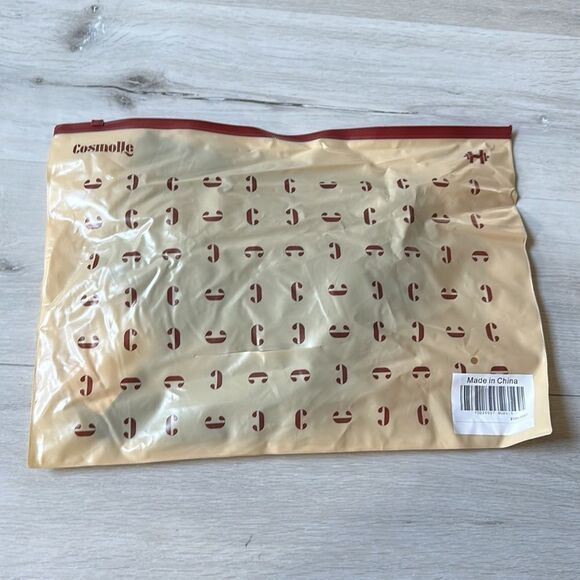 Cosmolle AirWear Sports Bra Blue S NWT IN PACKAGING - Picture 5 of 7